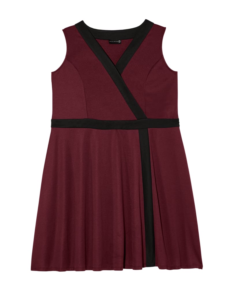 Front of plus size  by Ryan Wythe | Dia&Co | dia_product_style_image_id:136180